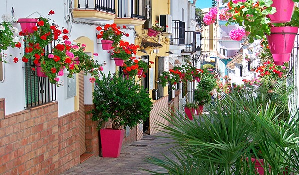 Medium property photo - Avenida del Arte 22, 29680 Estepona